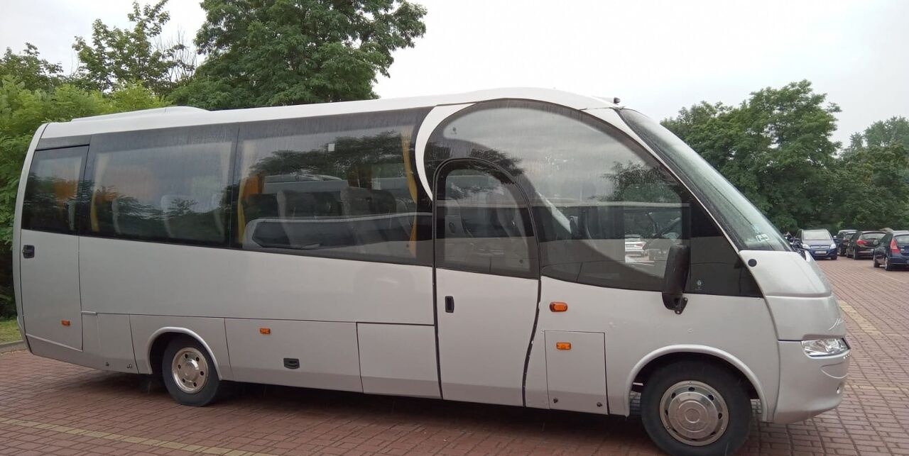 Mercedes-Benz MAGO 2 / VARIO / BELUGA / XXL / 34 PLACE - Forstadsbus: bilde 1 Mercedes-Benz MAGO 2 / VARIO / BELUGA / XXL / 34 PLACE - Forstadsbus: bilde 1