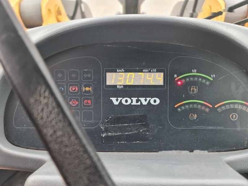 Hjullaster Volvo L40B: bilde 9