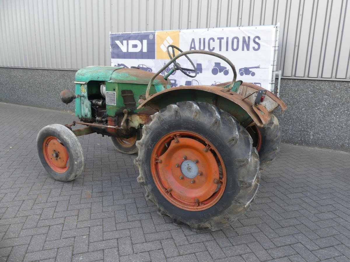 Deutz D15N - Traktor: bilde 5 Deutz D15N - Traktor: bilde 5