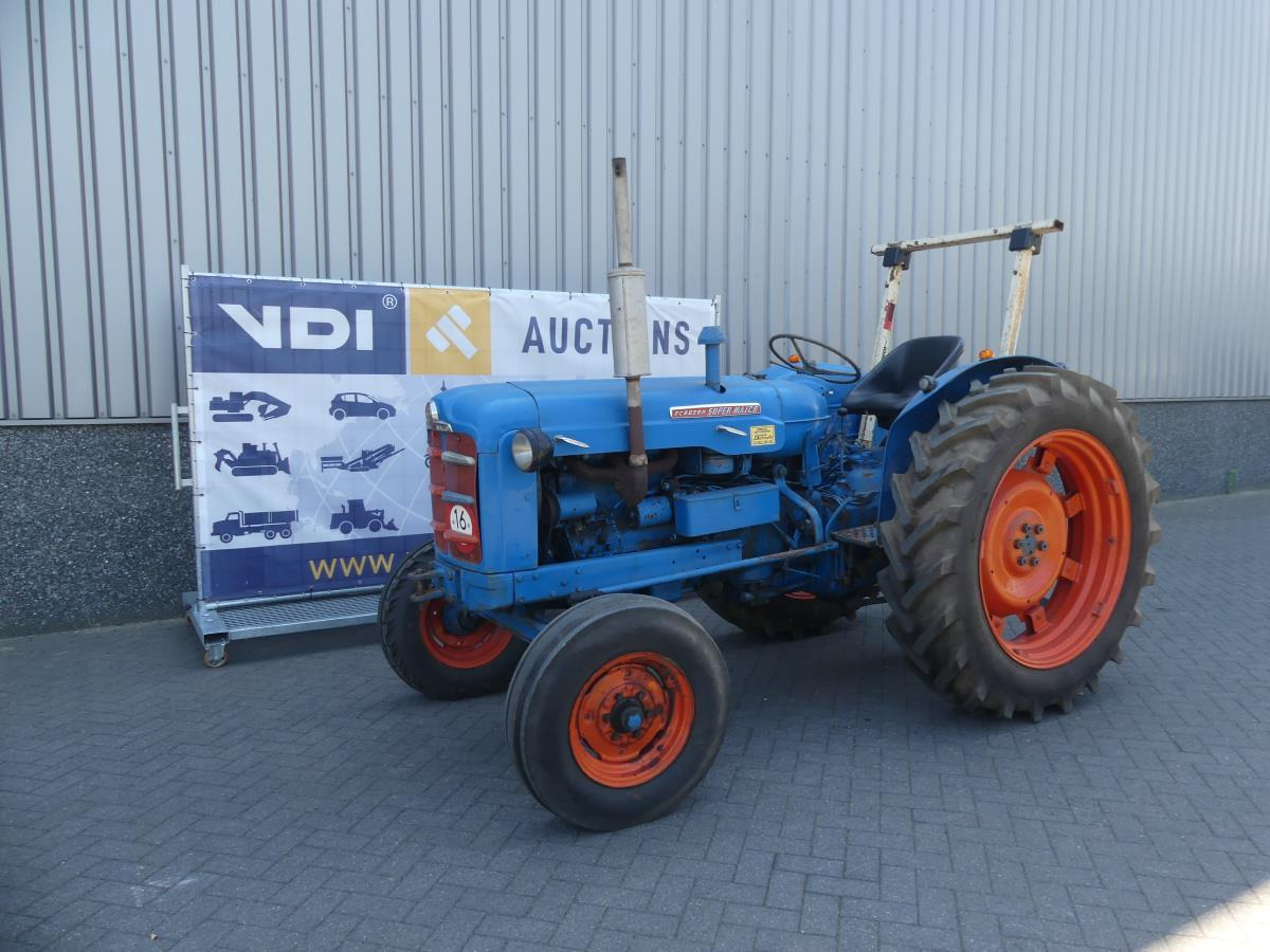 Fordson Major - Traktor: bilde 1 Fordson Major - Traktor: bilde 1