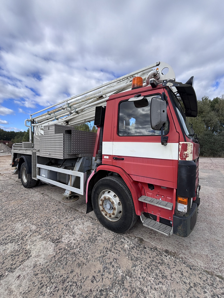 SCANIA - Brannbil: bilde 3 SCANIA - Brannbil: bilde 3