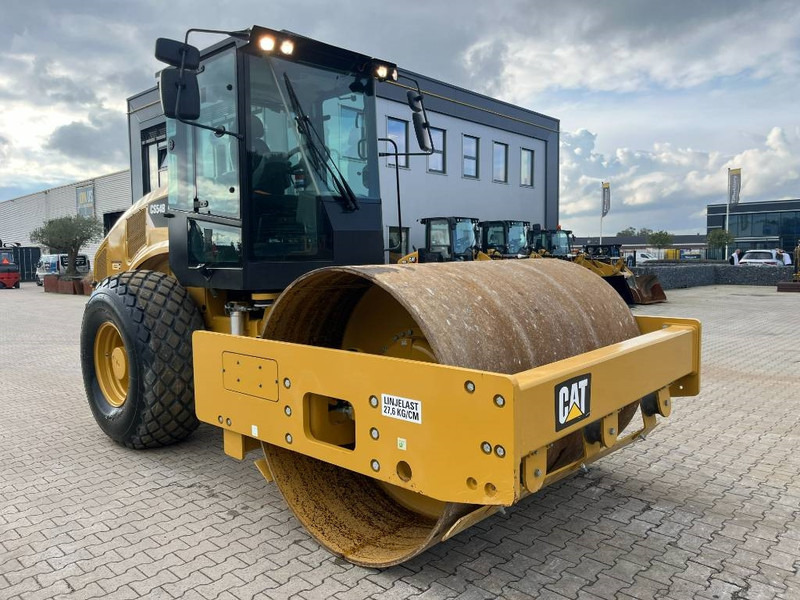 Cat CS 54 B - Vals: bilde 4 Cat CS 54 B - Vals: bilde 4
