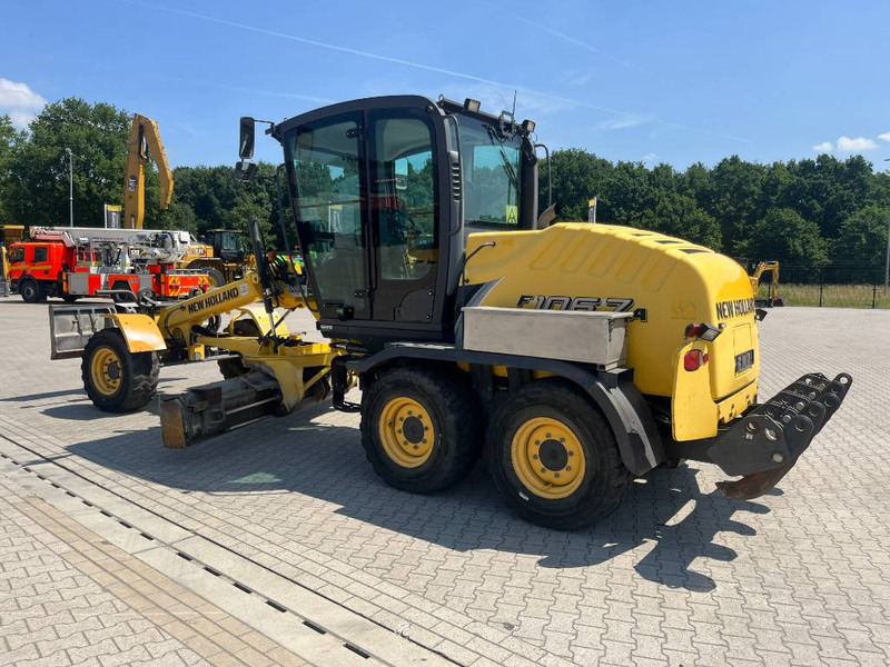 New Holland F 106.7 A - Grader: bilde 2 New Holland F 106.7 A - Grader: bilde 2