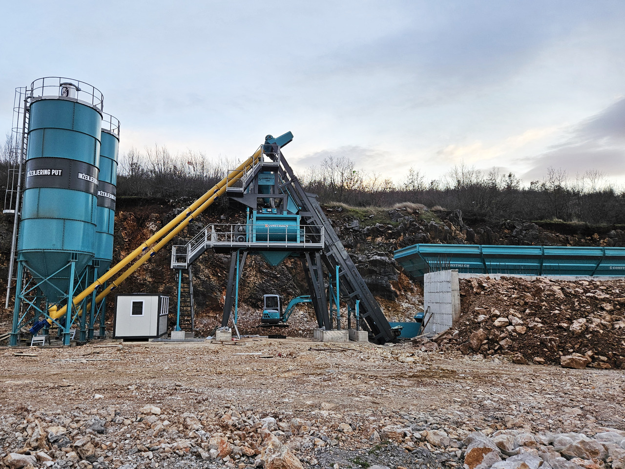 Constmach 120 m³/h Compact Concrete Batching Plant - Betongfabrikk: bilde 2 Constmach 120 m³/h Compact Concrete Batching Plant - Betongfabrikk: bilde 2