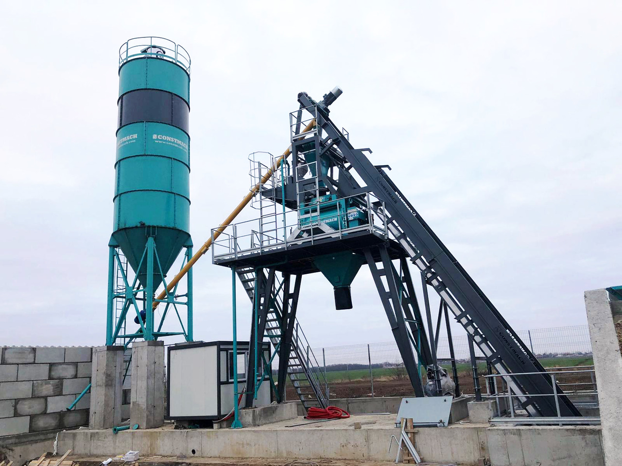 Constmach 60 m³/h Compact Concrete Batching Plant - Betongfabrikk: bilde 3 Constmach 60 m³/h Compact Concrete Batching Plant - Betongfabrikk: bilde 3