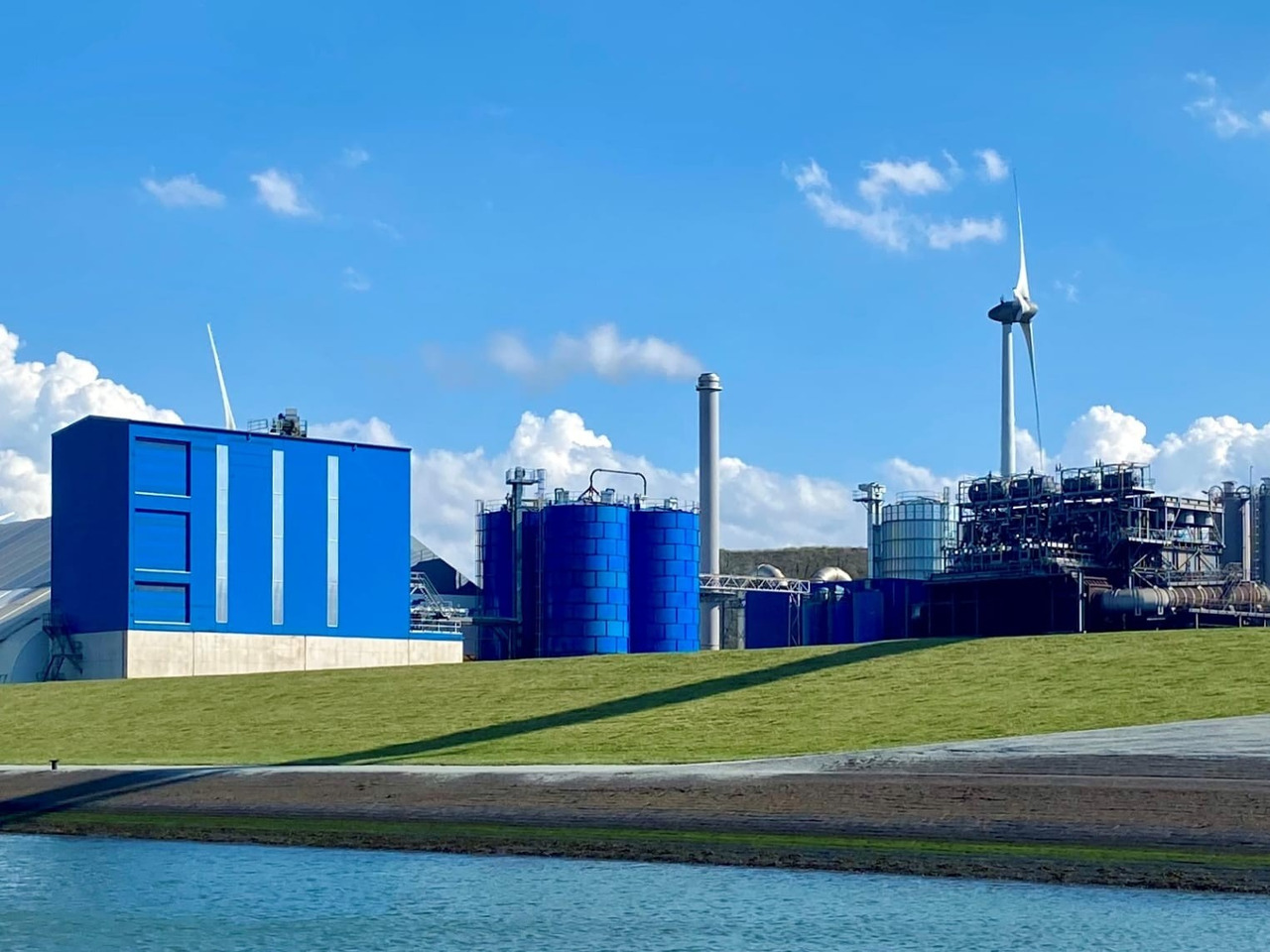 Constmach Silo à Ciment d'une Capacité de 2000 Tonnes - Sementsilo: bilde 2 Constmach Silo à Ciment d'une Capacité de 2000 Tonnes - Sementsilo: bilde 2