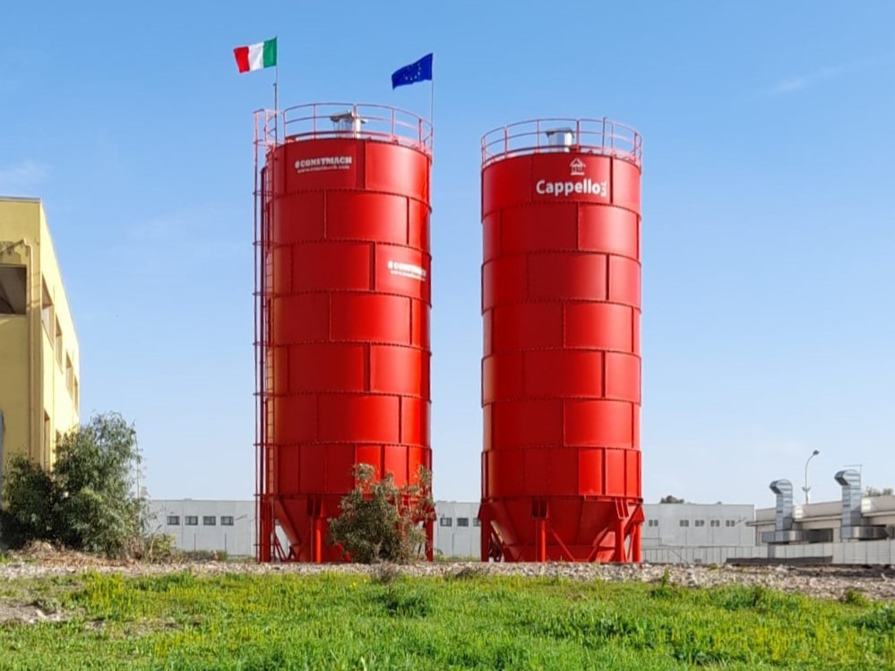 Constmach Silo à Ciment d'une Capacité de 300 Tonnes - Sementsilo: bilde 1 Constmach Silo à Ciment d'une Capacité de 300 Tonnes - Sementsilo: bilde 1