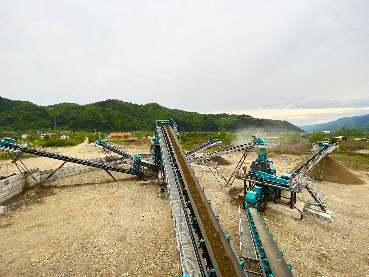 Constmach Stationäre Wasch- und Siebanlagen (Sand-, Kies-, Schotter Wäsche und -siebung) - Sikteverk: bilde 2 Constmach Stationäre Wasch- und Siebanlagen (Sand-, Kies-, Schotter Wäsche und -siebung) - Sikteverk: bilde 2