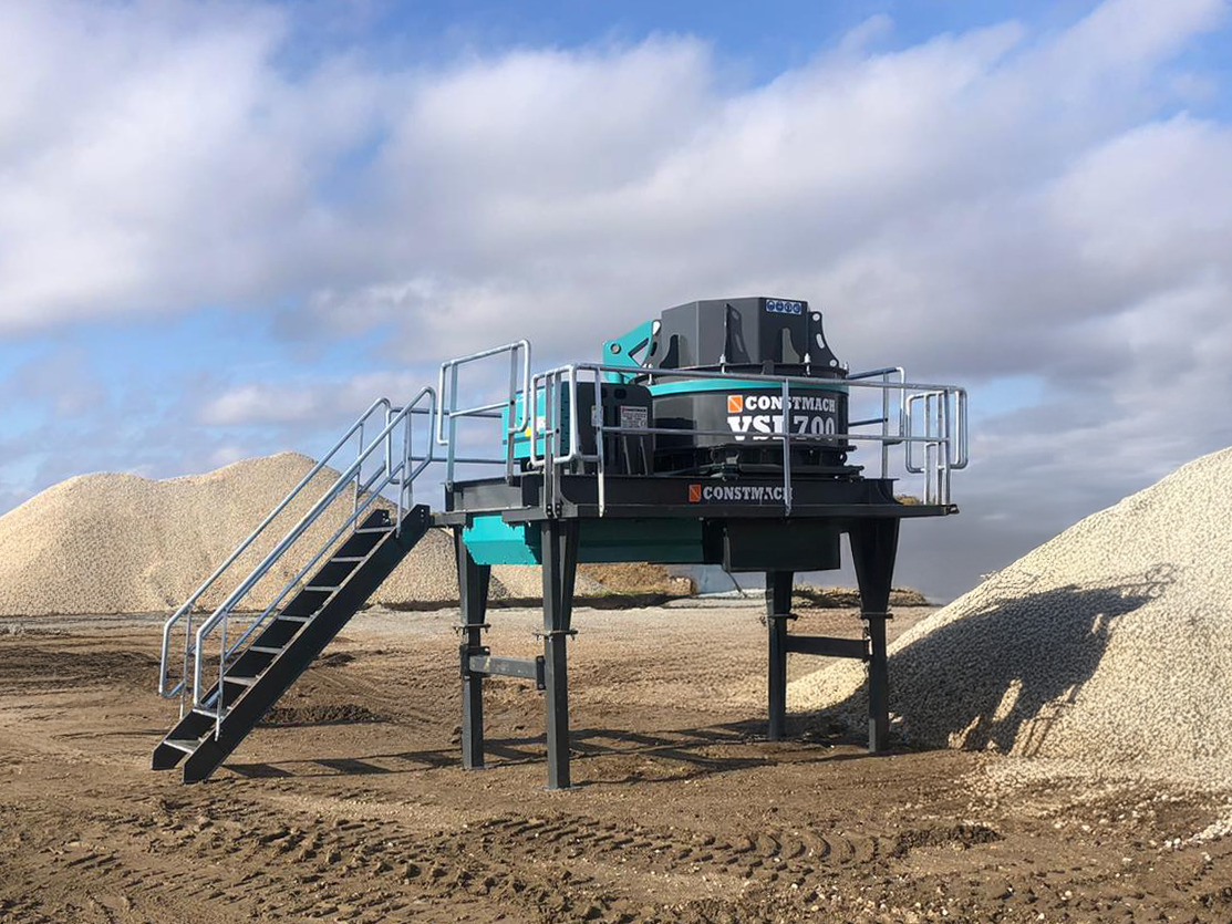 Constmach Vertical Shaft Impact Stone Crusher 190-250 TPH - Slagknuser: bilde 1 Constmach Vertical Shaft Impact Stone Crusher 190-250 TPH - Slagknuser: bilde 1
