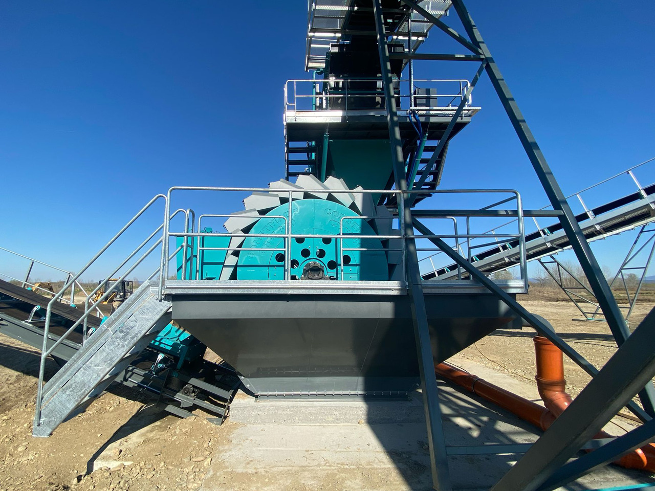 Constmach Wheeled Bucket Sand Washing Machine - Sikteverk: bilde 2 Constmach Wheeled Bucket Sand Washing Machine - Sikteverk: bilde 2
