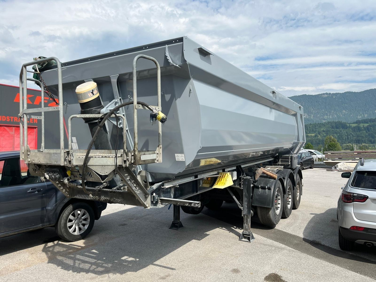 Schwarzmüller Hardox - Tippsemi: bilde 2 Schwarzmüller Hardox - Tippsemi: bilde 2