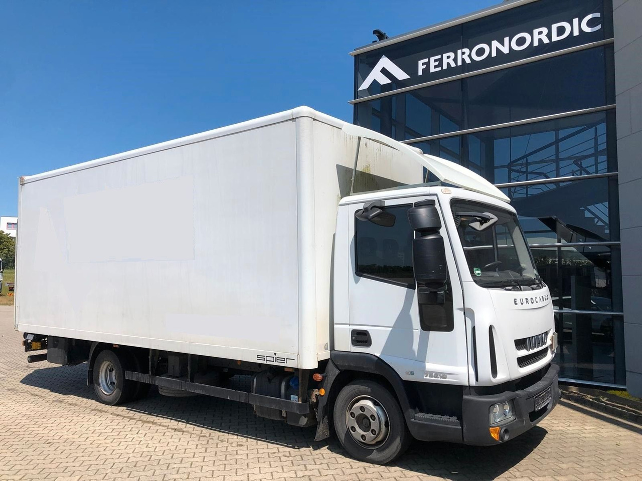 Iveco 75 E 190 Koffer*LBW*Schalter*Blatt/Luft*Klima - Varebil med skap: bilde 1 Iveco 75 E 190 Koffer*LBW*Schalter*Blatt/Luft*Klima - Varebil med skap: bilde 1