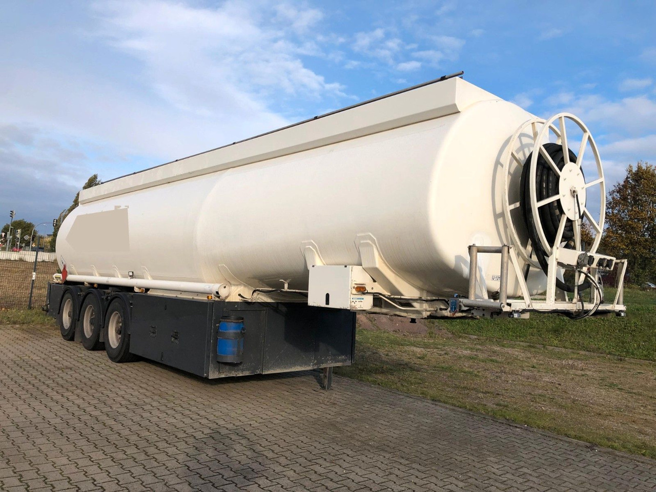 ROHR TAL-A-ZE 4Kammern*ADR*BENZIN*DIESEL*HEIZÖL - Tanksemi: bilde 1 ROHR TAL-A-ZE 4Kammern*ADR*BENZIN*DIESEL*HEIZÖL - Tanksemi: bilde 1