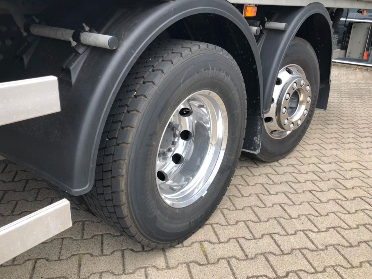 Volvo FE 350 26T 6x2 Lenkachse*ALU*LBW*EDSCHA - Kapellbil: bilde 5 Volvo FE 350 26T 6x2 Lenkachse*ALU*LBW*EDSCHA - Kapellbil: bilde 5