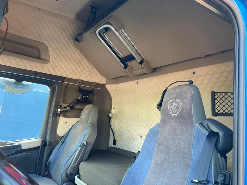 Leie Scania R730 V8 8x4 Scania R730 V8 8x4: bilde 11 Leie Scania R730 V8 8x4 Scania R730 V8 8x4: bilde 11