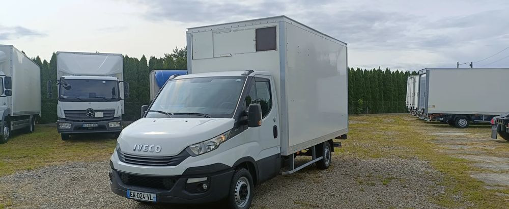 Iveco Daily 35S16 - Varebil med skap: bilde 1 Iveco Daily 35S16 - Varebil med skap: bilde 1