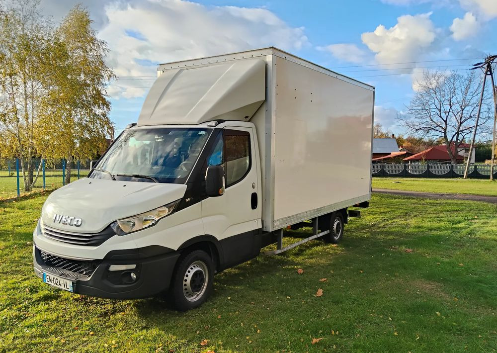 Iveco Daily 35S16 - Varebil med skap: bilde 2 Iveco Daily 35S16 - Varebil med skap: bilde 2
