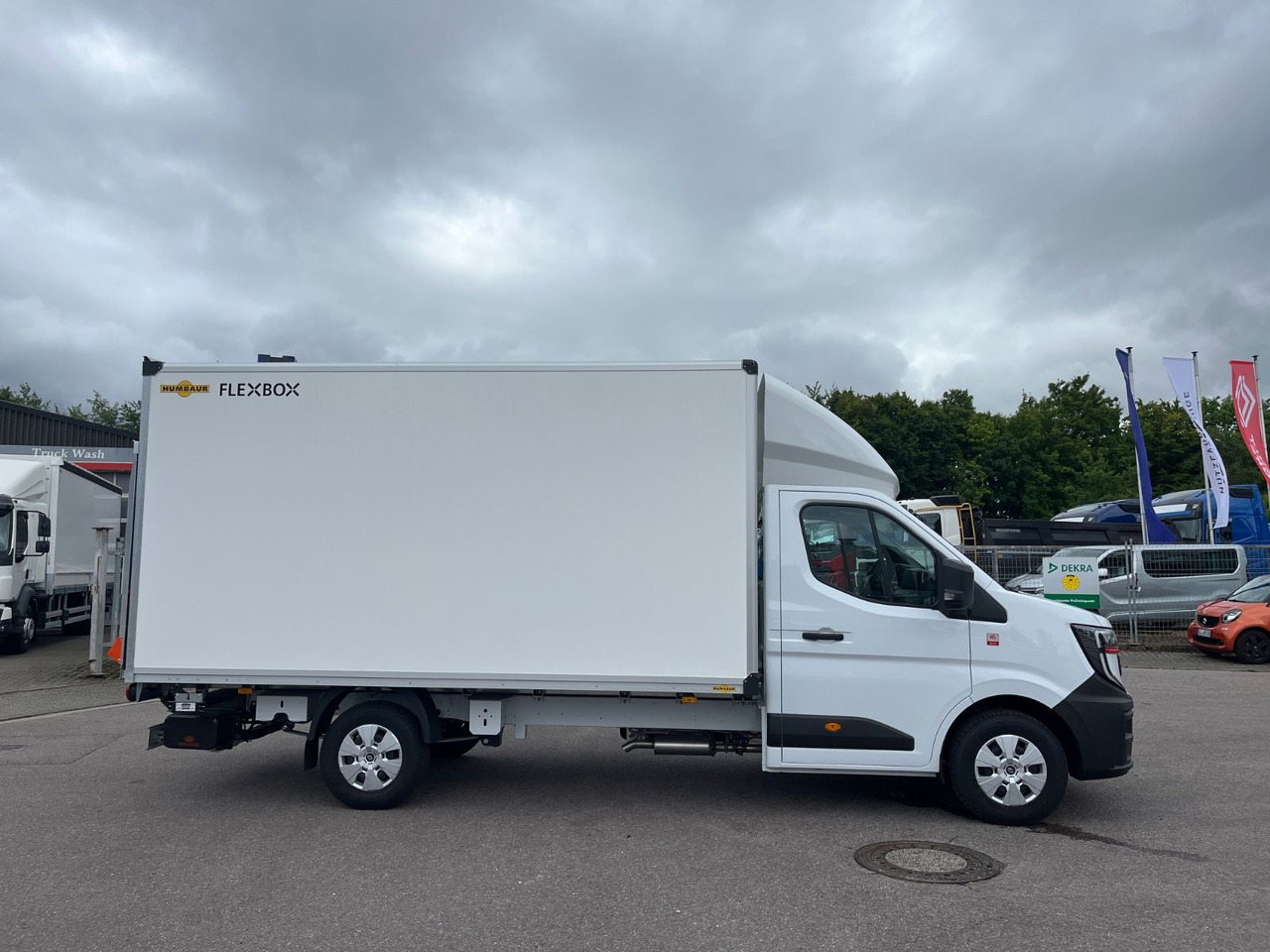 Renault MASTER HUMBAUR KOFFER - Varebil med skap: bilde 3 Renault MASTER HUMBAUR KOFFER - Varebil med skap: bilde 3
