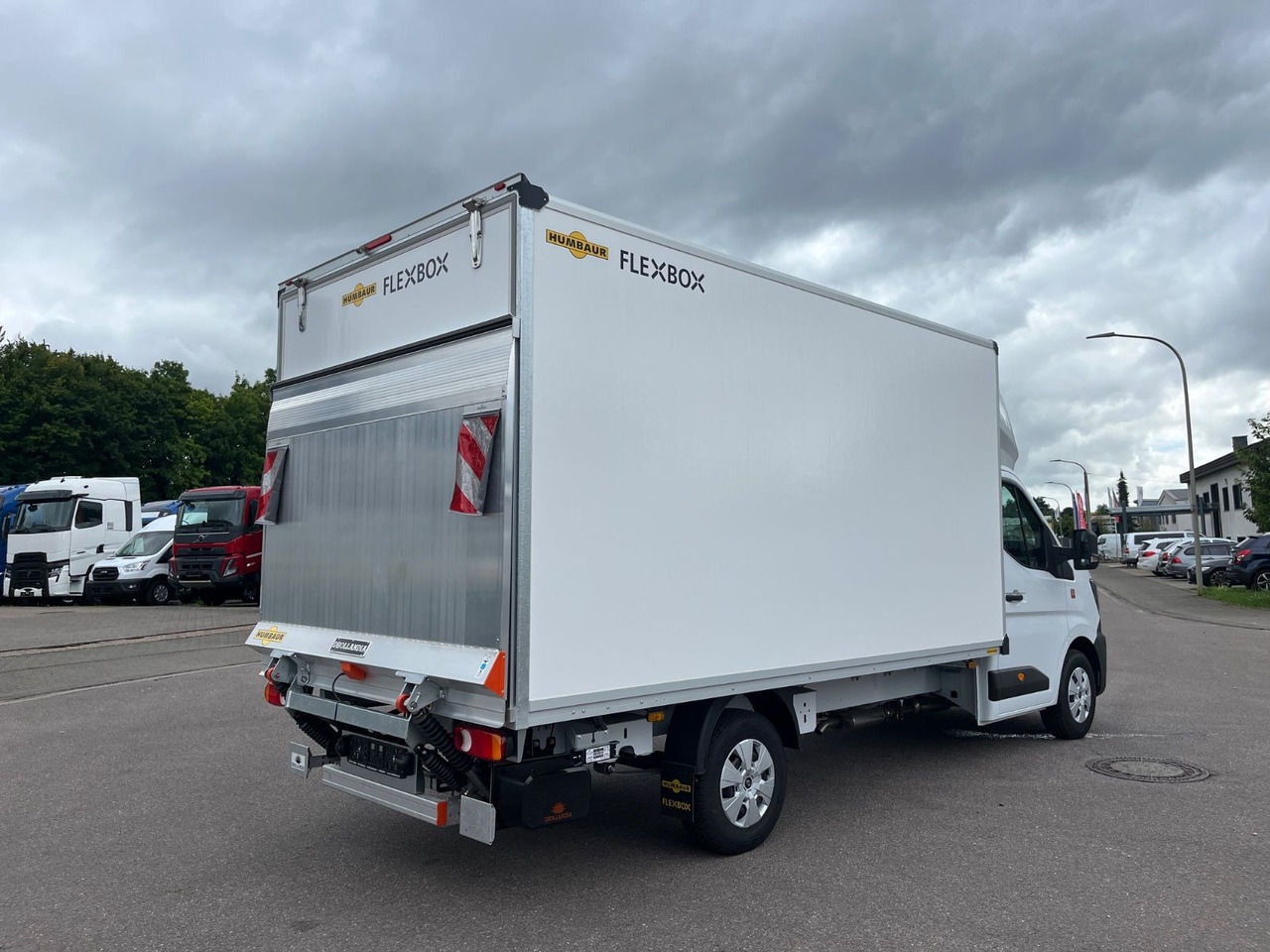 Renault MASTER HUMBAUR KOFFER - Varebil med skap: bilde 4 Renault MASTER HUMBAUR KOFFER - Varebil med skap: bilde 4