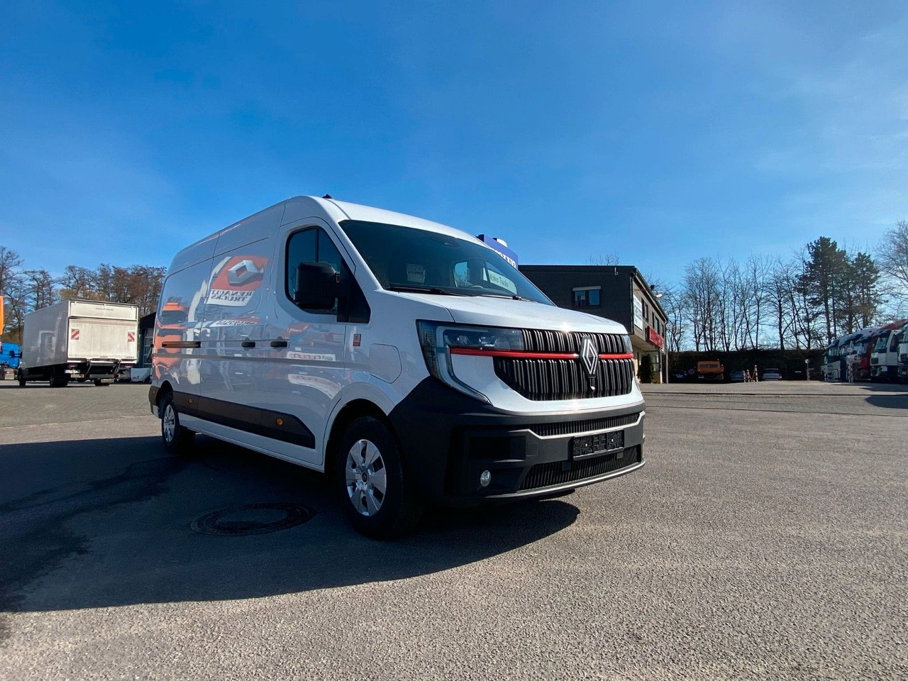 Renault Master E-Tech 145.35 L3H2 - Kassebil, Elektrisk varebil: bilde 2 Renault Master E-Tech 145.35 L3H2 - Kassebil, Elektrisk varebil: bilde 2