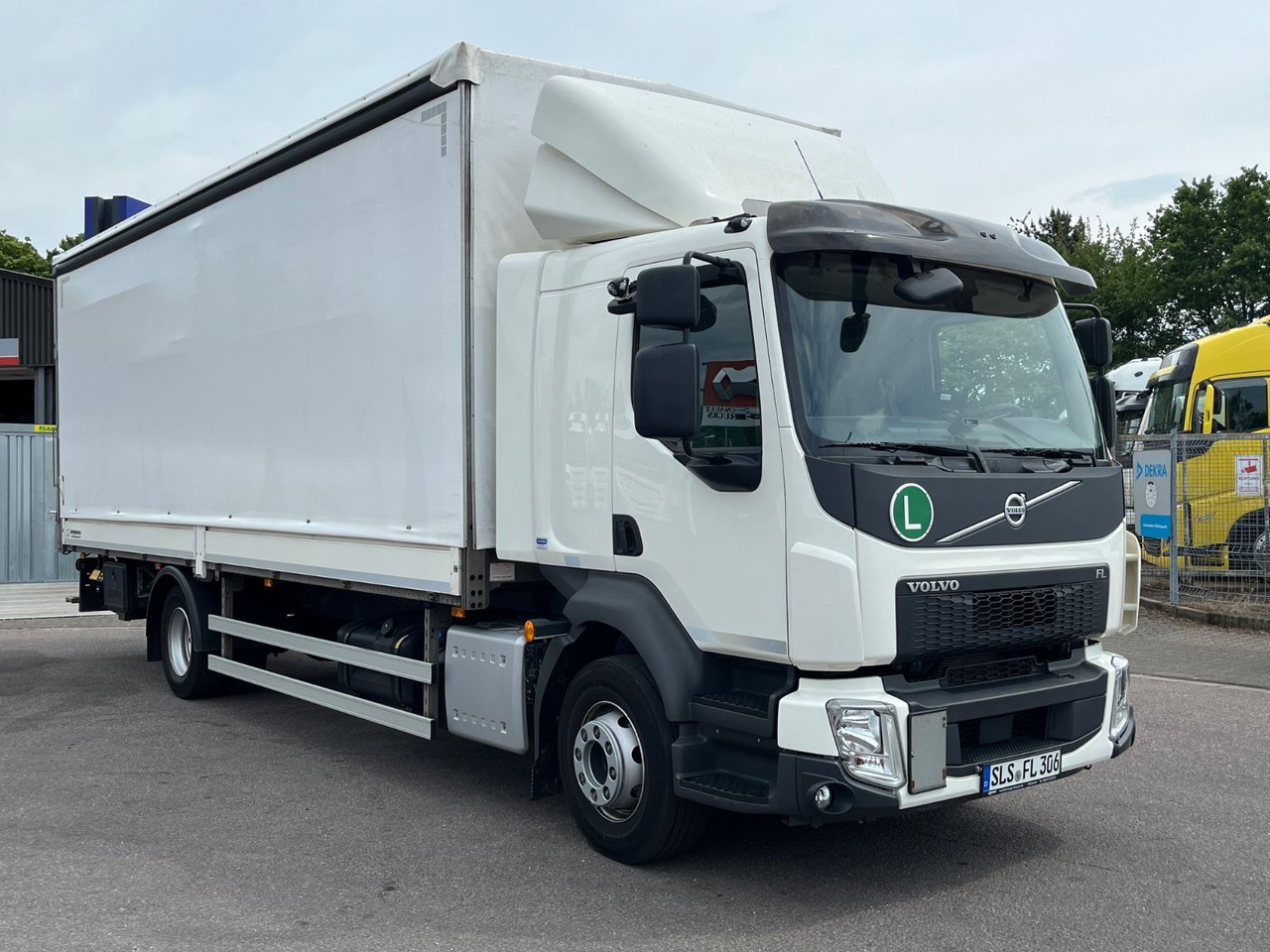 Volvo FL 14.245 Junghanns Schiebeplane LBW - Kapellbil: bilde 3 Volvo FL 14.245 Junghanns Schiebeplane LBW - Kapellbil: bilde 3