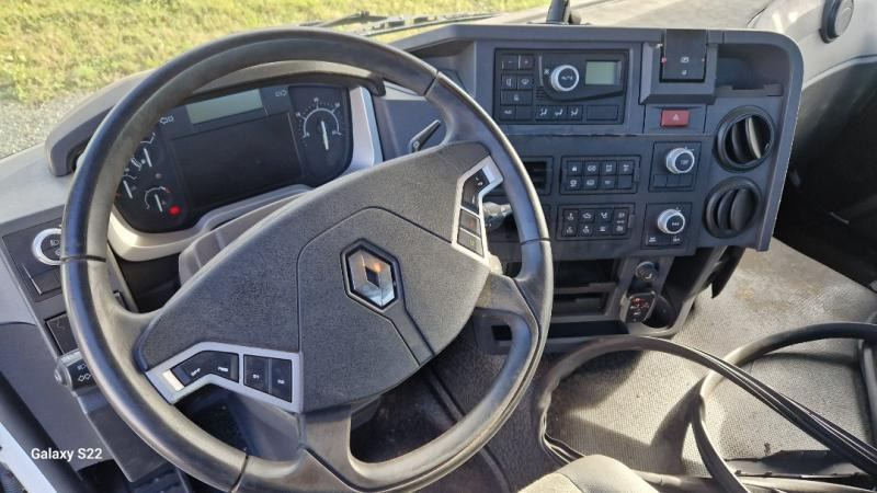 Interior photo 1: Leie Renault C-Series 480.26 DTI 13 Renault C-Series 480.26 DTI 13