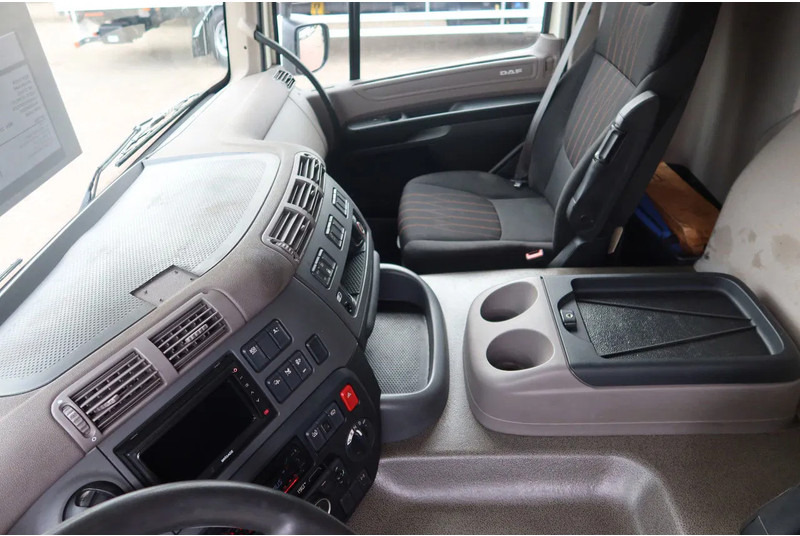 DAF CF 290 FA Bak+ klep Dhollandia 2000 kg - Skapbil: bilde 5 DAF CF 290 FA Bak+ klep Dhollandia 2000 kg - Skapbil: bilde 5