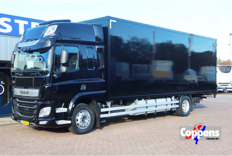 DAF CF 410 DAF CF 410 Black Edition Dhollandia klep 2.000 kg - Skapbil: bilde 1 DAF CF 410 DAF CF 410 Black Edition Dhollandia klep 2.000 kg - Skapbil: bilde 1