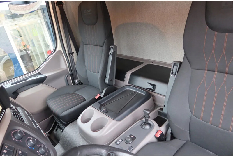 Skapbil DAF LF 210 Bakwagen+ Dhollandia 1500 kg Comfort cabine: bilde 5
