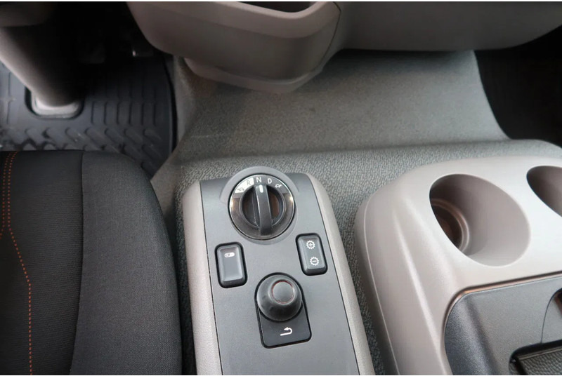 Skapbil DAF LF 210 Bakwagen+ Dhollandia 1500 kg Comfort cabine: bilde 12