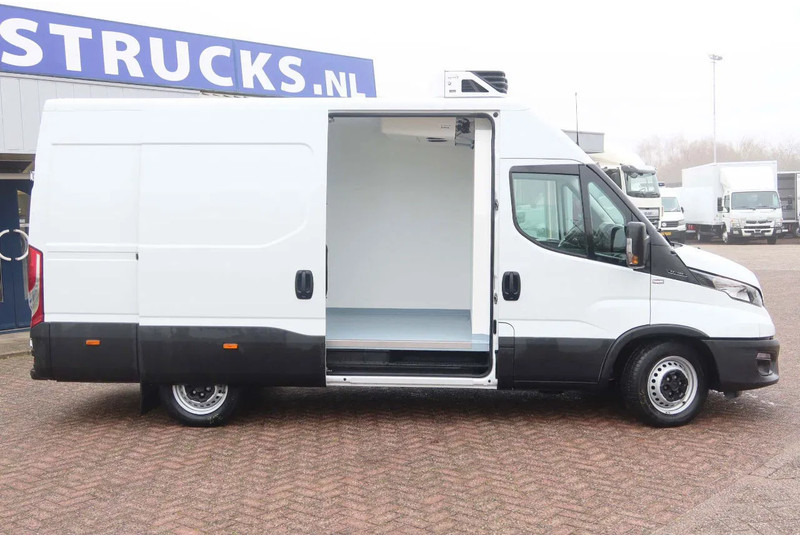 Iveco Daily 35S16 Koelen/vriezen/verwarmen Carrier Xarios 350 + nacht aansluiting 220 volt - Kjølebil: bilde 4 Iveco Daily 35S16 Koelen/vriezen/verwarmen Carrier Xarios 350 + nacht aansluiting 220 volt - Kjølebil: bilde 4