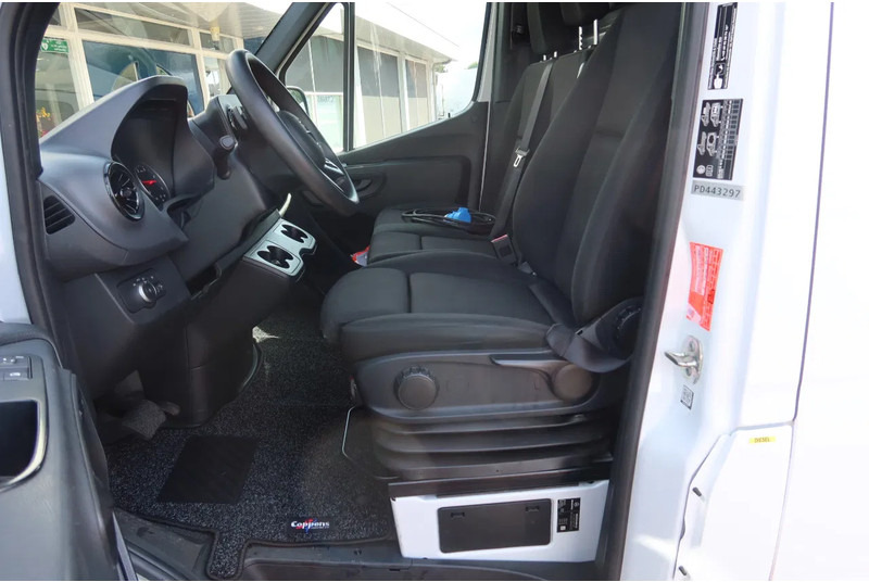 Mercedes-Benz 317 CDI 317 CDI L3/H2 Koel/Vries Automaat - Kjølebil: bilde 4 Mercedes-Benz 317 CDI 317 CDI L3/H2 Koel/Vries Automaat - Kjølebil: bilde 4