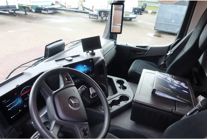 Mercedes-Benz Actros 1830 Bak + Dhollandia klep 2000 KG + rolstops. - Skapbil: bilde 5 Mercedes-Benz Actros 1830 Bak + Dhollandia klep 2000 KG + rolstops. - Skapbil: bilde 5