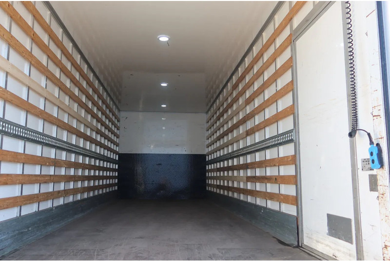 Skapbil Mercedes-Benz Actros 2127L Bak+ Klep 2000kg Euro6: bilde 17