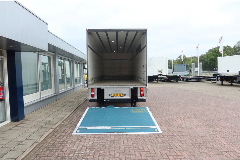 Mercedes-Benz Antos 1924 LL Bakwagen + laadklep 2500 kg - Skapbil: bilde 4 Mercedes-Benz Antos 1924 LL Bakwagen + laadklep 2500 kg - Skapbil: bilde 4