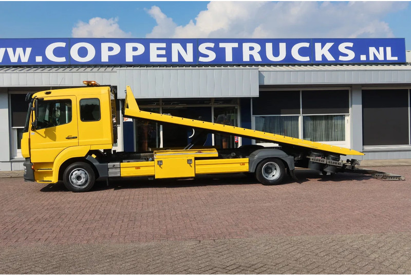 Mercedes-Benz Atego 1221 L Takelwagen 6 persoons - Bergingsbil: bilde 4 Mercedes-Benz Atego 1221 L Takelwagen 6 persoons - Bergingsbil: bilde 4