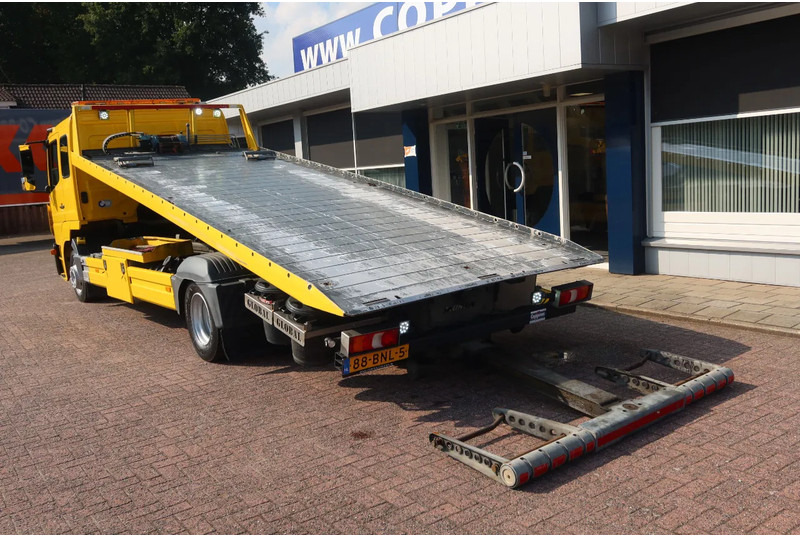 Mercedes-Benz Atego 1221 L Takelwagen 6 persoons - Bergingsbil: bilde 5 Mercedes-Benz Atego 1221 L Takelwagen 6 persoons - Bergingsbil: bilde 5