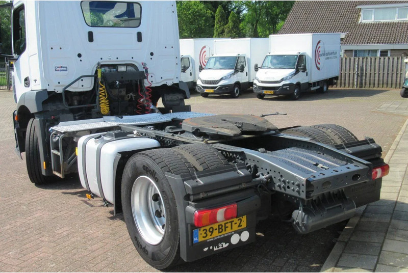 Mercedes-Benz Antos 1833 L - Trekkvogn: bilde 3 Mercedes-Benz Antos 1833 L - Trekkvogn: bilde 3