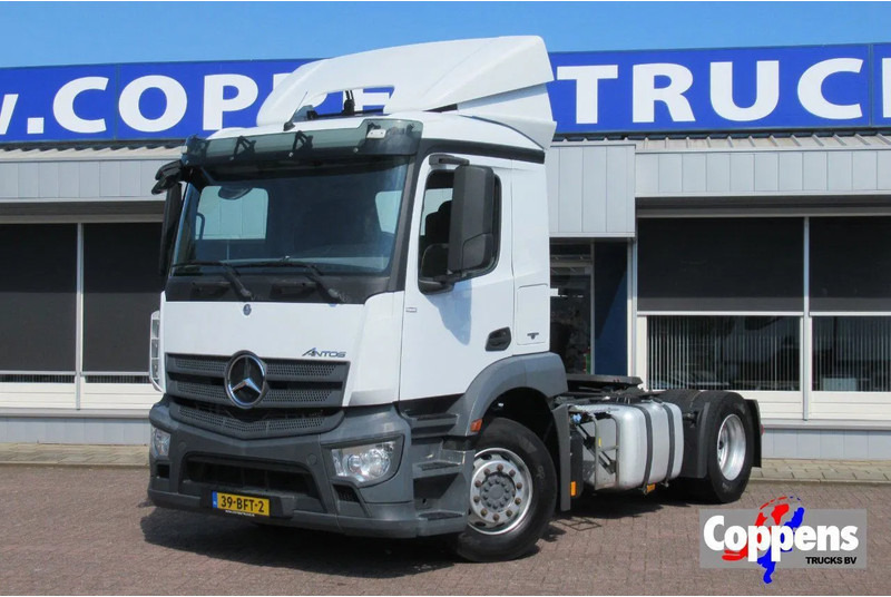 Mercedes-Benz Antos 1833 L - Trekkvogn: bilde 1 Mercedes-Benz Antos 1833 L - Trekkvogn: bilde 1
