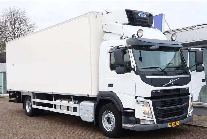 Volvo FM 330 4x2 Koel/Vries Carrier Supra 380 + Klep Dhollandia 2500 kg - Lastebil med kjøl: bilde 2 Volvo FM 330 4x2 Koel/Vries Carrier Supra 380 + Klep Dhollandia 2500 kg - Lastebil med kjøl: bilde 2