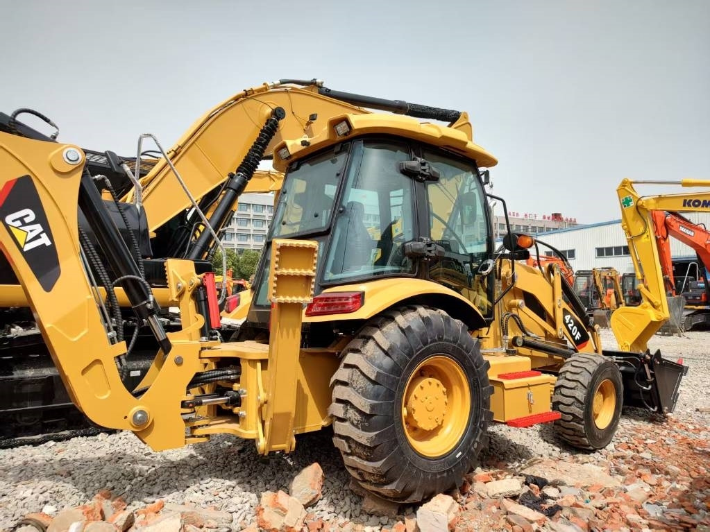 CAT 420F - Traktorgraver: bilde 4 CAT 420F - Traktorgraver: bilde 4