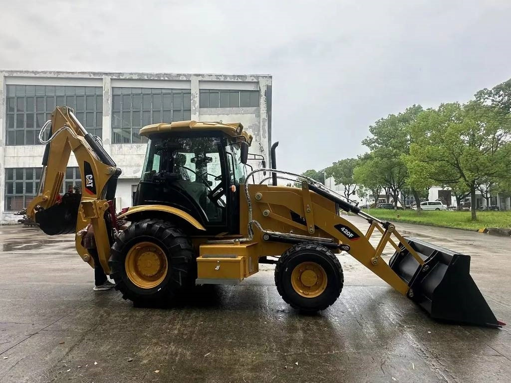 CAT 420F - Traktorgraver: bilde 3 CAT 420F - Traktorgraver: bilde 3