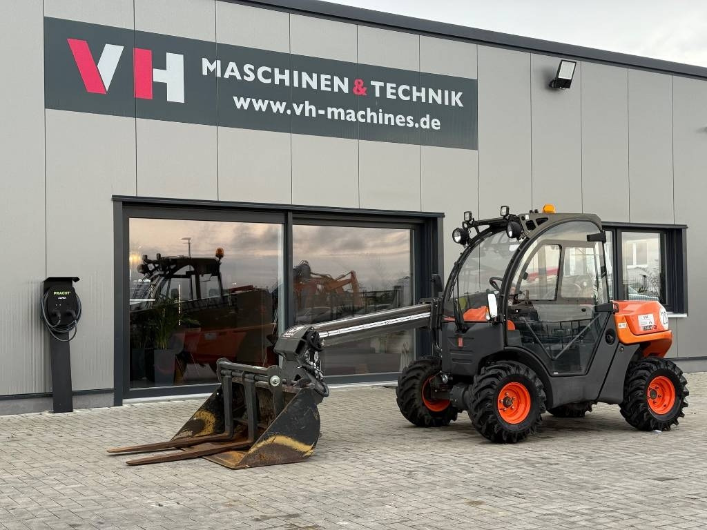 Ausa T 144 - Teleskoplastere: bilde 1 Ausa T 144 - Teleskoplastere: bilde 1