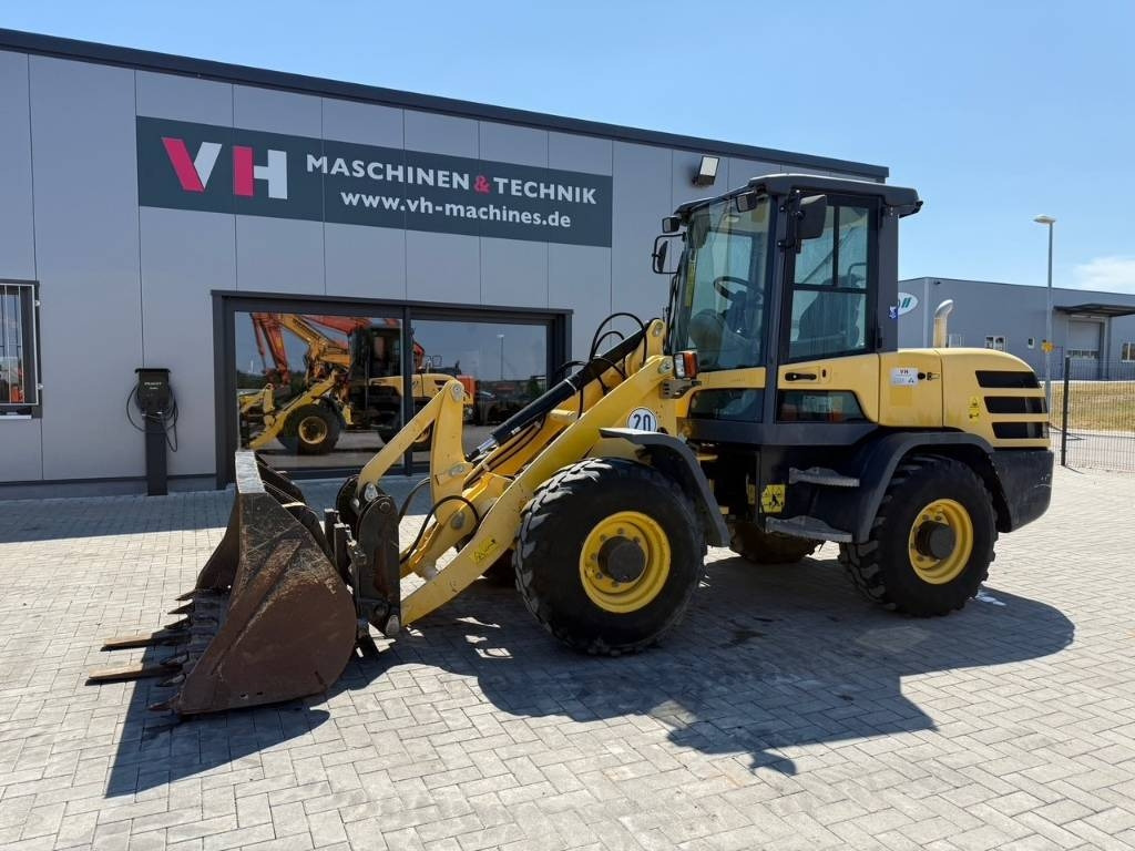 Yanmar V 80  - Hjullaster: bilde 1 Yanmar V 80  - Hjullaster: bilde 1