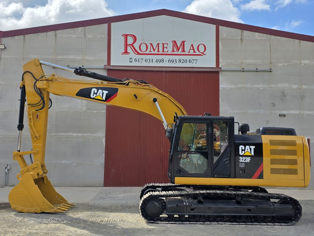 CAT 323FL - Beltegraver: bilde 1 CAT 323FL - Beltegraver: bilde 1