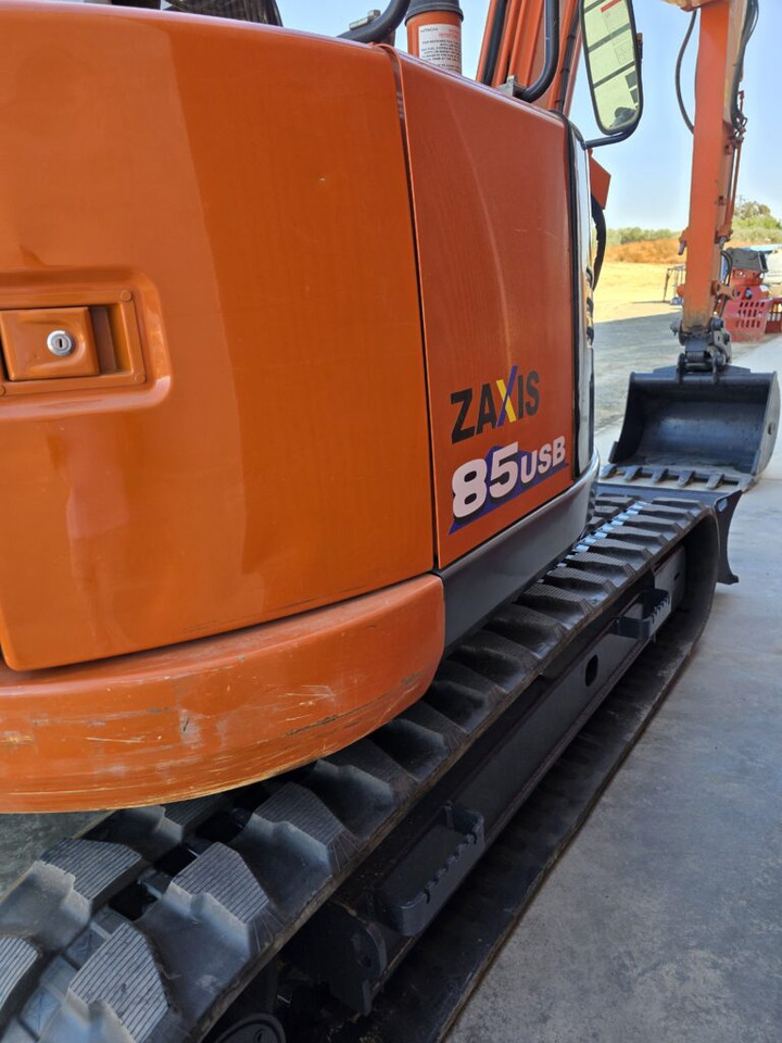 HITACHI ZX85USB-6 - Minigraver: bilde 5 HITACHI ZX85USB-6 - Minigraver: bilde 5