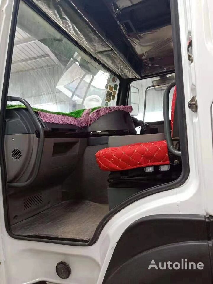 Howo 371 - Trekkvogn: bilde 2 Howo 371 - Trekkvogn: bilde 2