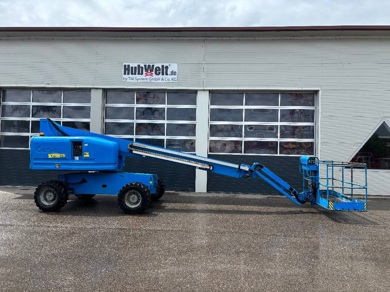 Genie S45 - 15,7m Diesel 4x4 Teleskop-Arbeitsbühne - Bomlift: bilde 1 Genie S45 - 15,7m Diesel 4x4 Teleskop-Arbeitsbühne - Bomlift: bilde 1