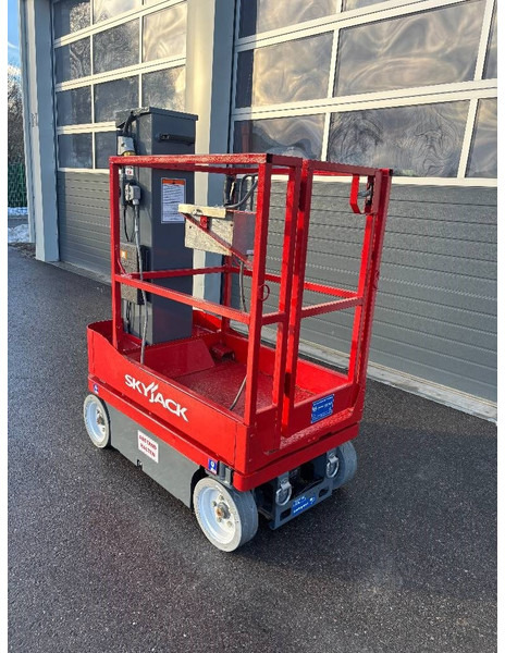 Skyjack SJ 16 - 6,75m Elektro Mastarbeitsbühne - Lift: bilde 3 Skyjack SJ 16 - 6,75m Elektro Mastarbeitsbühne - Lift: bilde 3