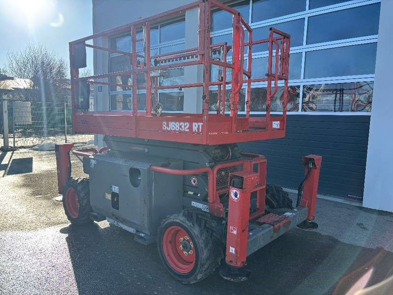 Skyjack SJ6832RT - 11,70m Diesel Scherenarbeitsbühne - Sakselift: bilde 3 Skyjack SJ6832RT - 11,70m Diesel Scherenarbeitsbühne - Sakselift: bilde 3